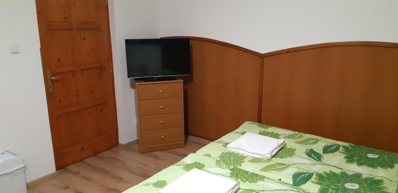 Borgaleria Hotel Токай Екстериор снимка